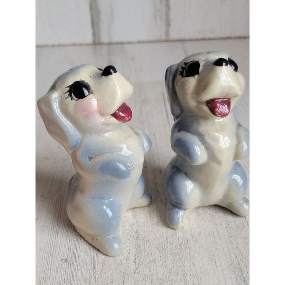 Vintage blue begging puppy dog ceramic salt pepper shakers - Picture 2 of 8